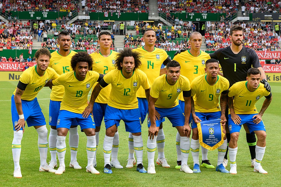 FIFA世界杯2026足球比赛瞬间 - 华体会体育战术复盘笔记：德甲中场压迫与边路推进
